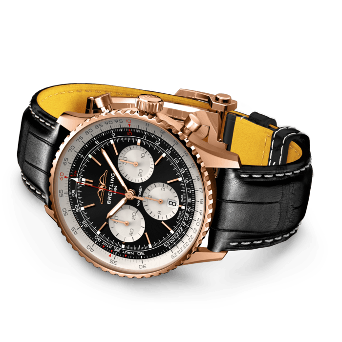 rb0138211b1p1-navitimer-b01-chronograph-43-rolled-up.png